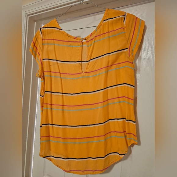 Orange 🍊 Top. Size Large. - Picture 4 of 6